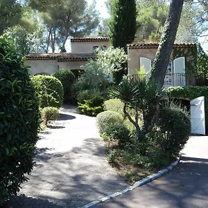 la-douce-heure.fr-provencehotel.com/