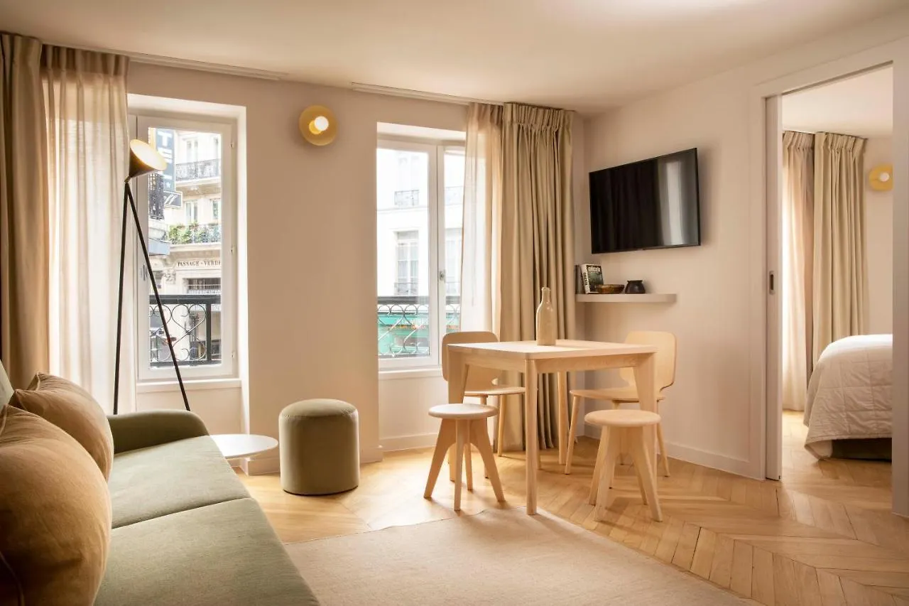 Residence Nell Paris 4*,