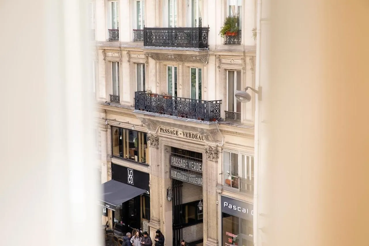 Residence Nell Paris 4*,